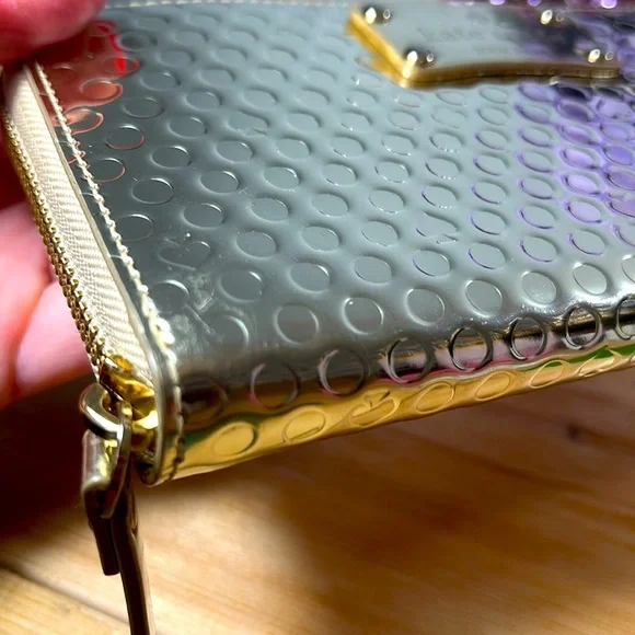 Kate Spade Gold Wallet - Picture 15 of 16